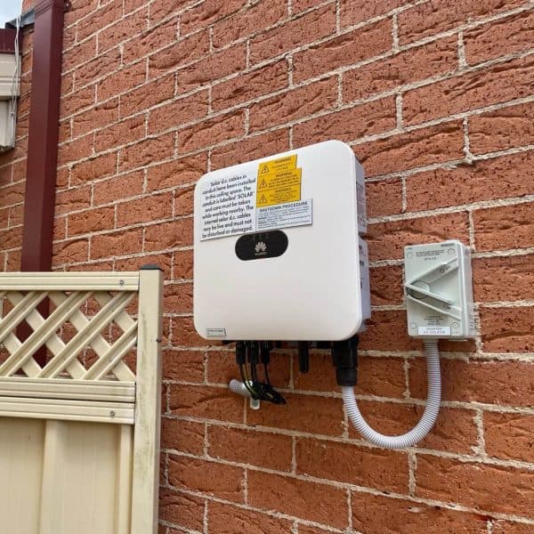 SUN2000-5KTL-M1 Huawei Inverter 5Kw Three Phase Solar Inverter Smart Energy Controller